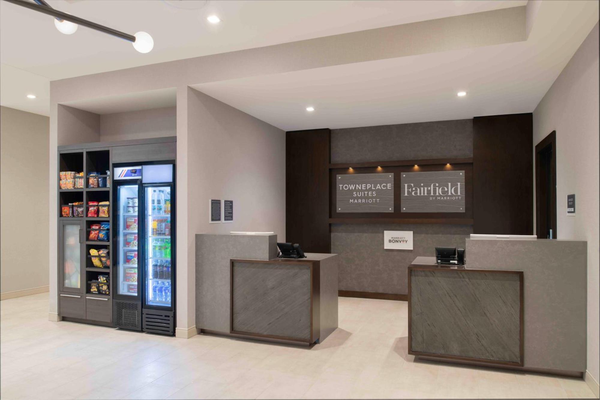 Fairfield By Marriott Inn & Suites ファーミンガム エクステリア 写真